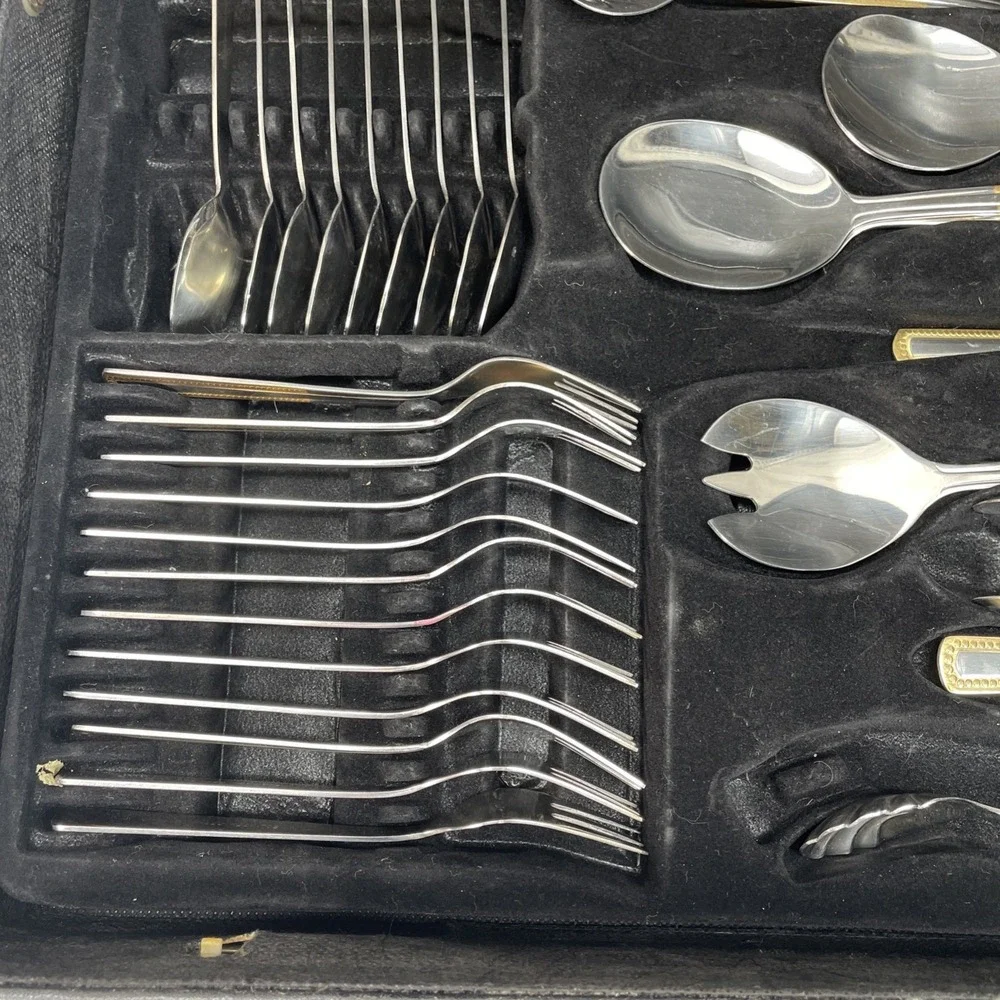 Solingen Germany 18/10 Stainless Gold Trim Flatware 66 Piece‎ Set with Case